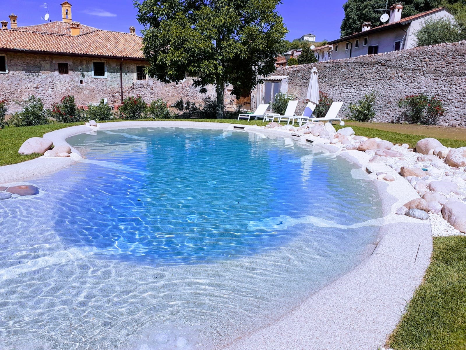 FOTO-PISCINA-SOLE-1